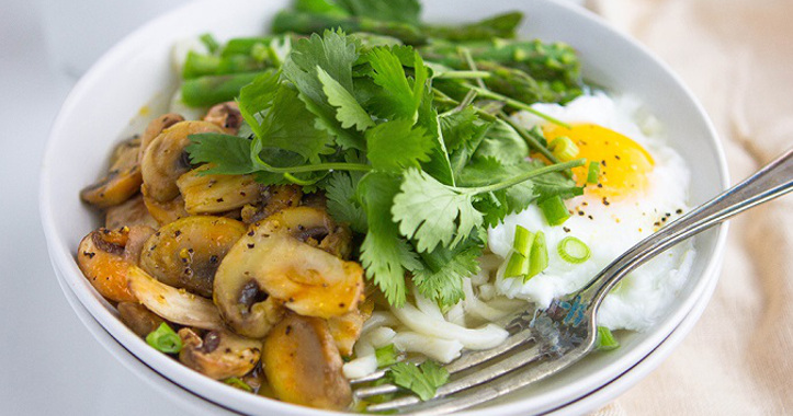 Seven-Minute Spring Ramen Bowl