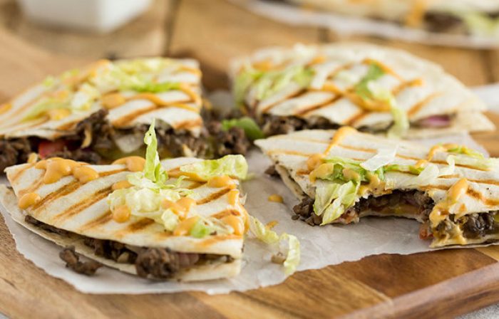 Cheeseburger-Quesadilla5 (1)