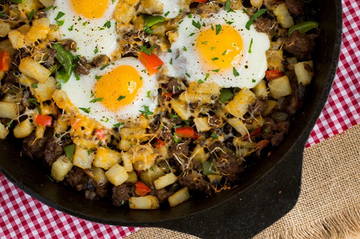 Potato Breakfast Hash with Eggs & Mushrooms